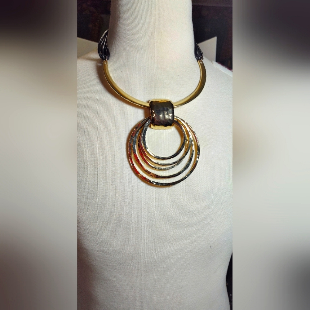 Statement Noticed Gold Hammered Center Multi Rings Black Cord Necklace
